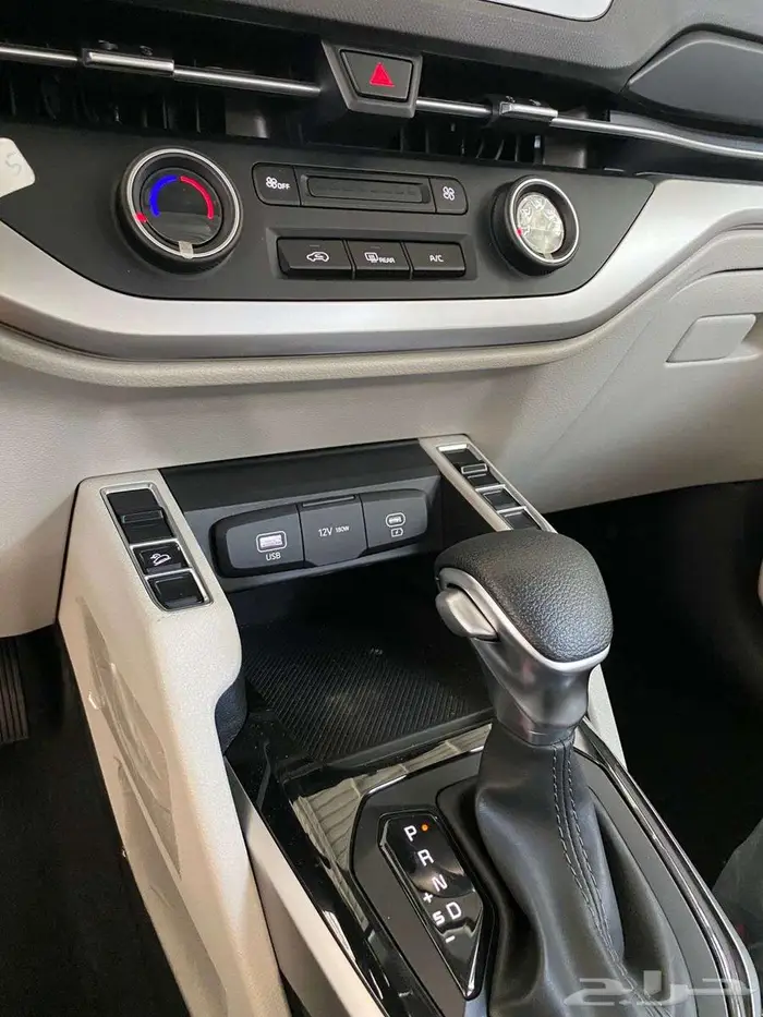 كيا كارنز ستاندر شاشة وكاميرا موديل 2025 عرض خاص 7