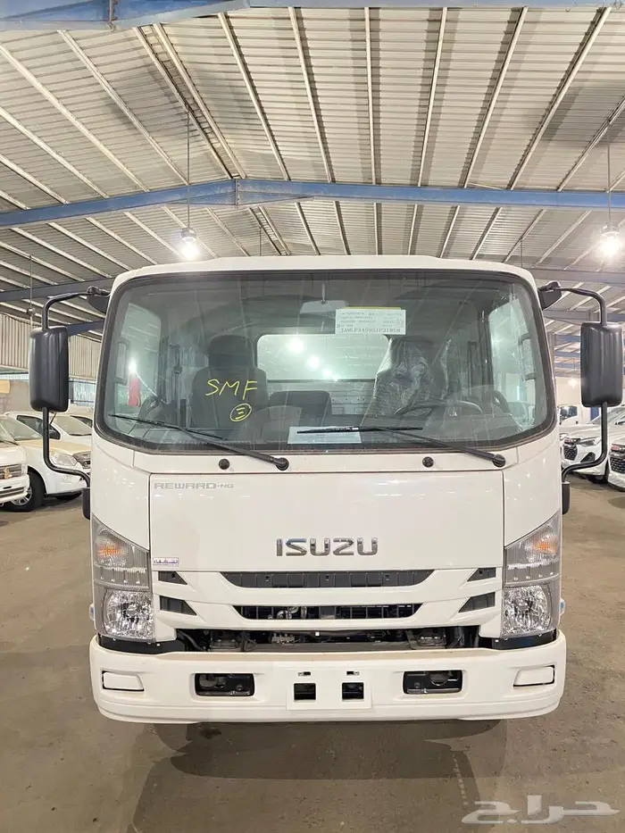 ايسوزو دينا 6 طن 6.10متر 2025 1