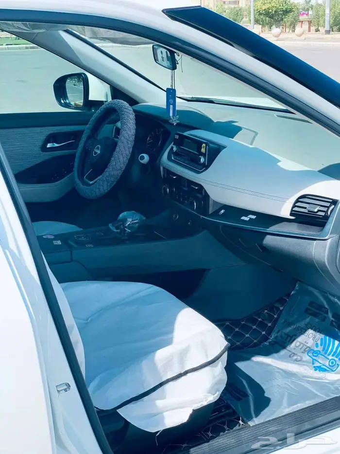 نيسان إكس تريل 2023   S 4WD 7 مقاعد للبيع 5