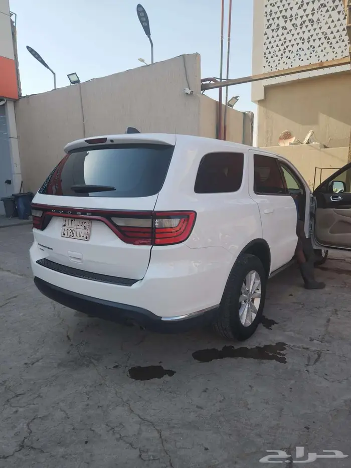 دودج دورانجو 2015 Sxt نظيف 3