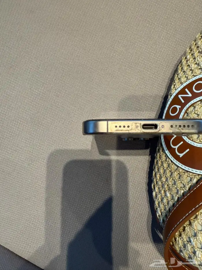 للبيع ايفون بروماكس 16 بحاله ممتازه جدا جدا 0