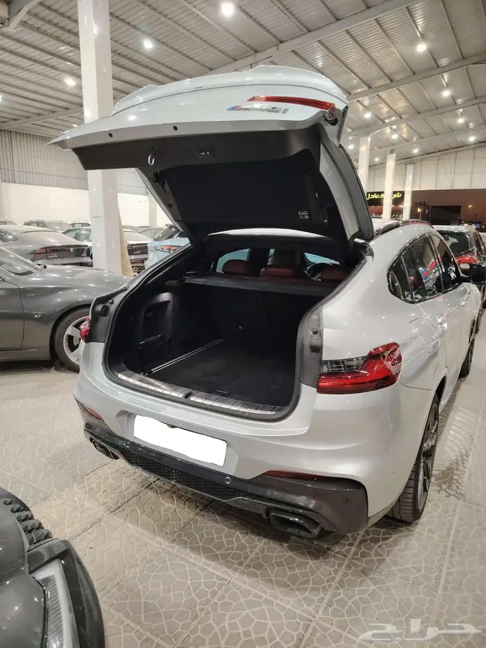بي ام دبليو 2019 فل لون فضي BMW 11
