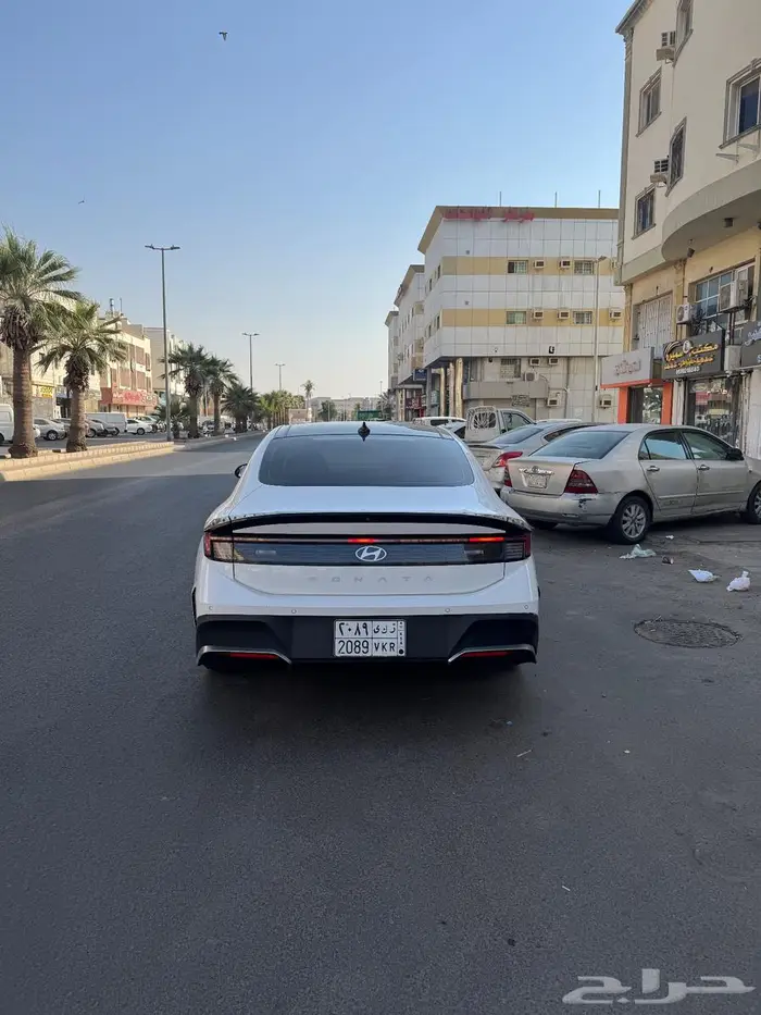 هيونداي سوناتا فرصه للي مايقدر يأخذ قسط بإسمه 10