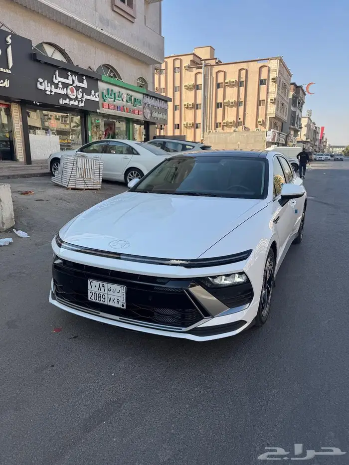 هيونداي سوناتا فرصه للي مايقدر يأخذ قسط بإسمه 12