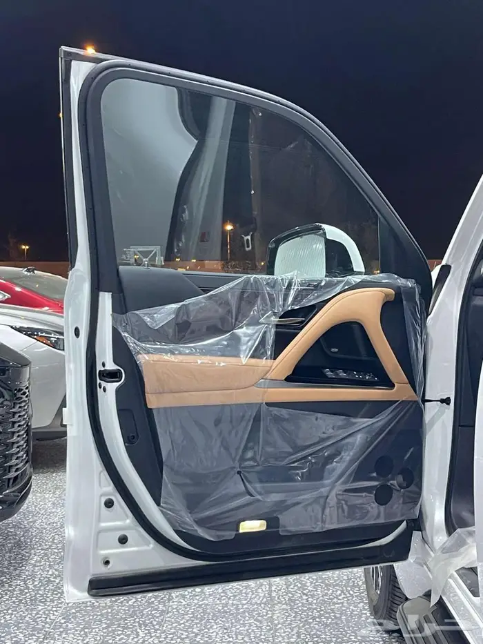 لكزس 700 LX هايبرد 2025 السعر 540500 11