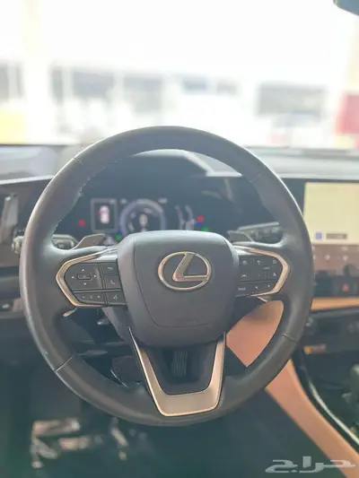 لكزس 2025 NX هايبرد index