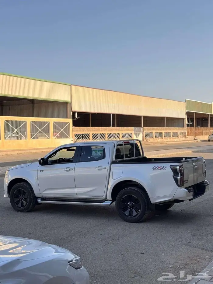 ايسوزو ديماكس غمارتين 2022 GT 6