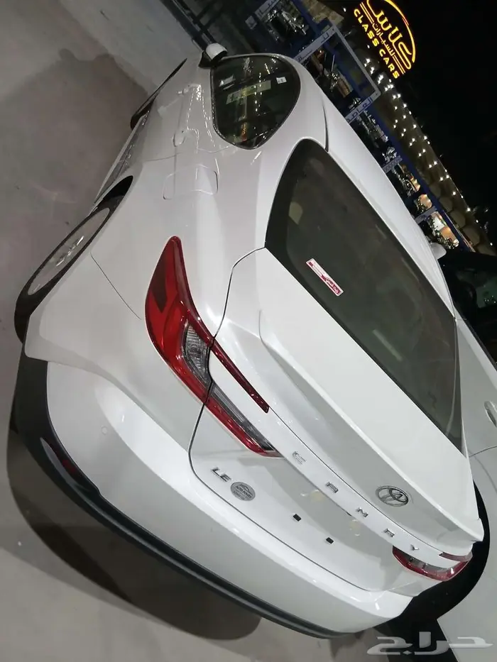 تويوتا كامري 2025 LE 3