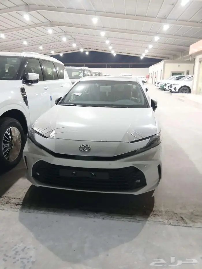 تويوتا كامري 2025 LE 0