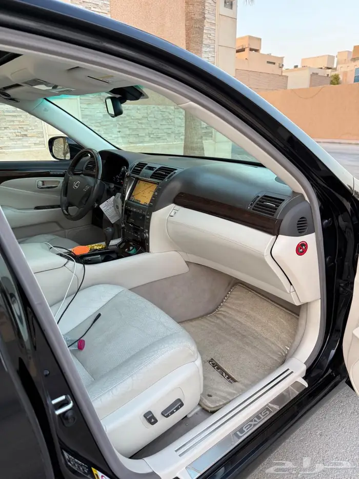 لكزس LS 460 موديل 2007 vip 15