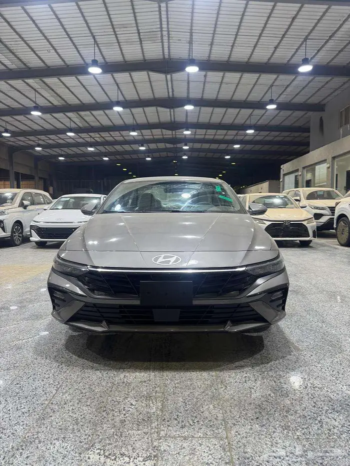 هيوانداى النترا سمارت 2000 cc رصاصى موديل 2026 3