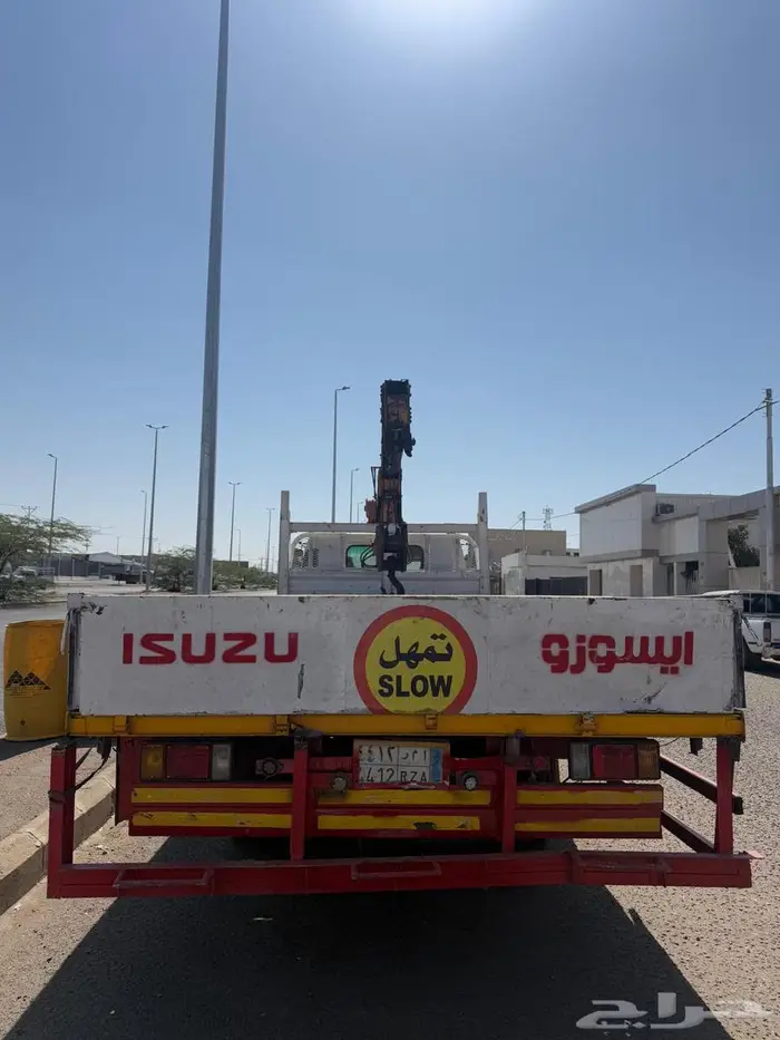 للبيع دينا ايسوزو ونش 2