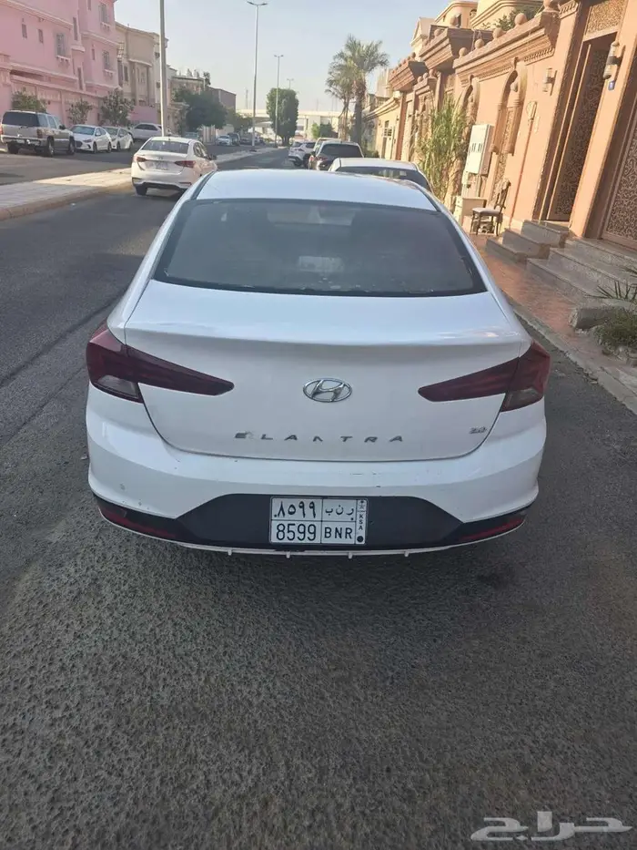 هونداي إلنترا 2019 1