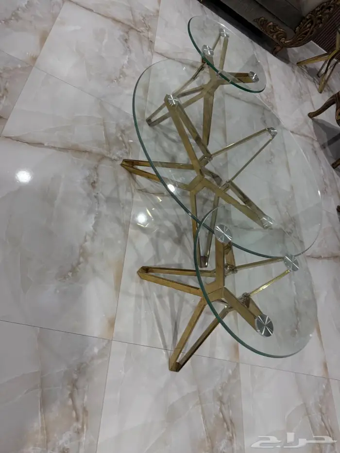 طاولات زجاج ستيل 0