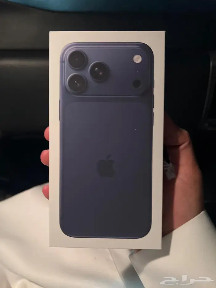 ايفون 17 برو ماكس 256 جيجا ازرق 0