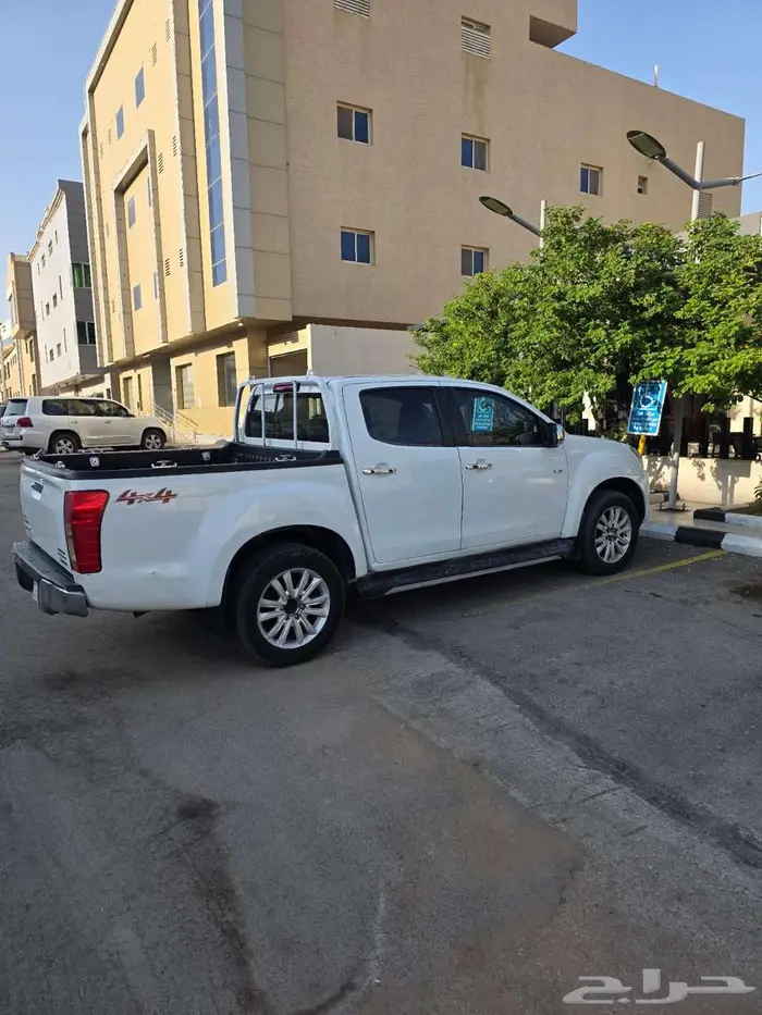 ايسوز 1