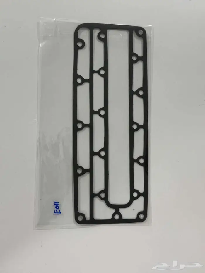 قطع غيار مكائن بحرية ياماها مستخدم وجديد توستروك 13