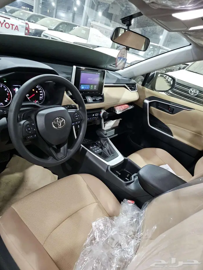 تويوتا راف فور LE دبل موديل 2025 7