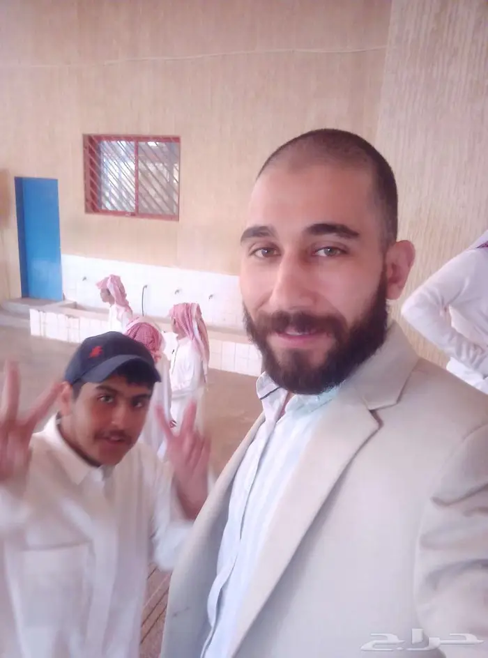 مدرس القدرات والمتابعة والفيزياء والرياضيات 0