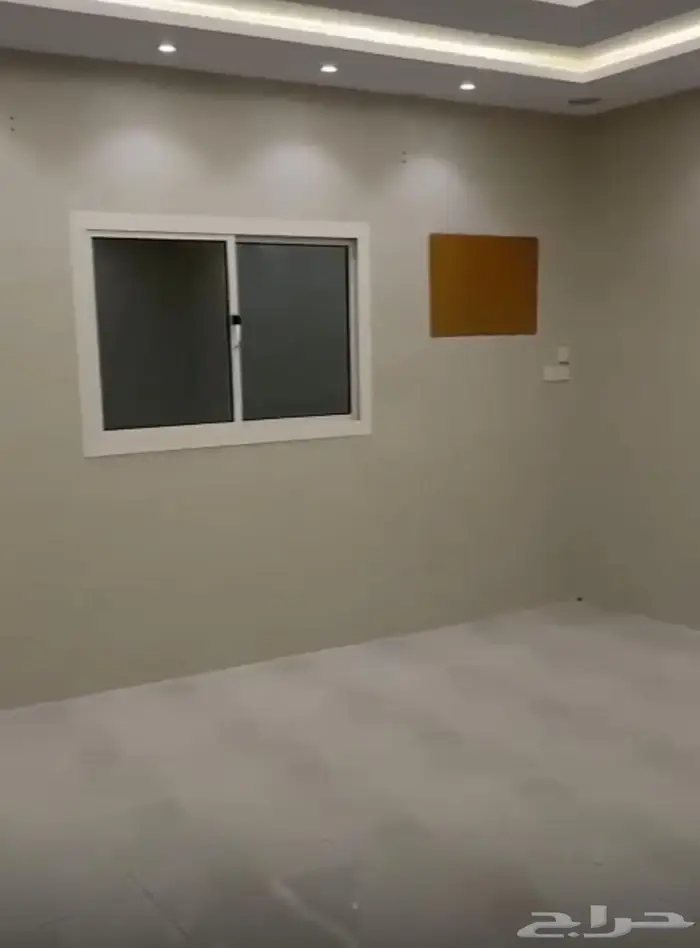 ملحق مع سطح مستقل الوسام 3 1