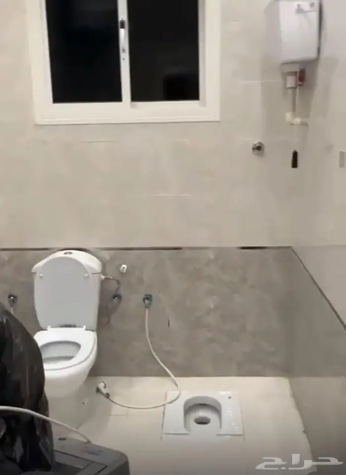 ملحق مع سطح مستقل الوسام 3 3