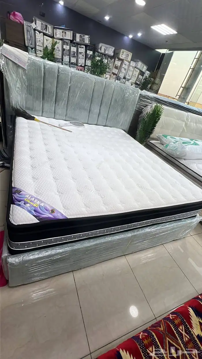 سرير خشب نفرين ديكور 6