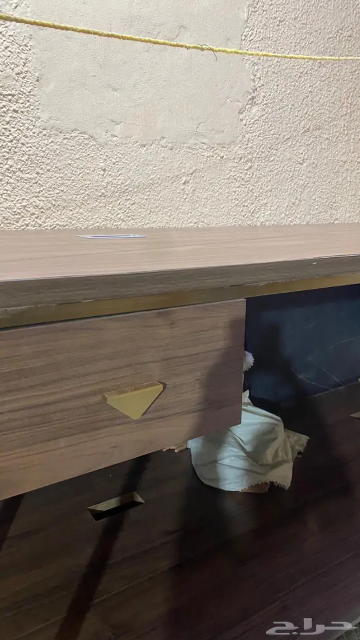طاوله مكتب كبيره مترين ونص او مترين جديده 1