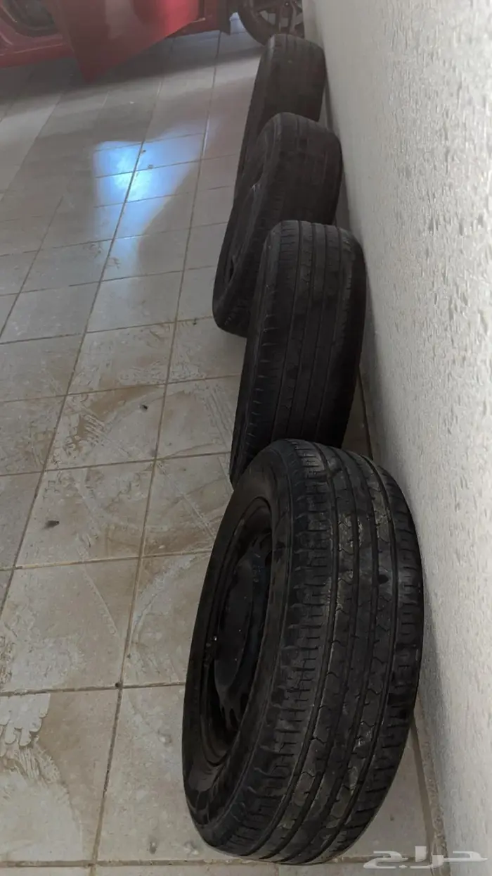 جنوط سوح بكفراتها نظيفة مقاس 15 2