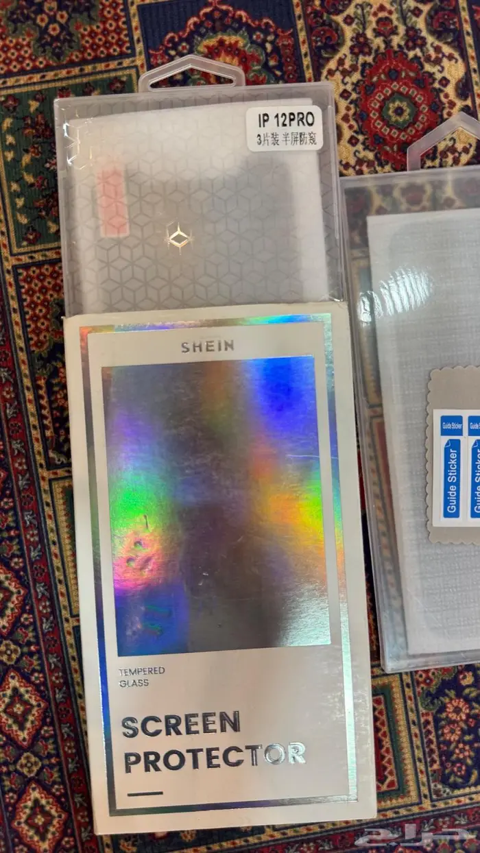 3 شاشات حماية جديدة غير مستعملة لقافة ايفون 12 برو 0