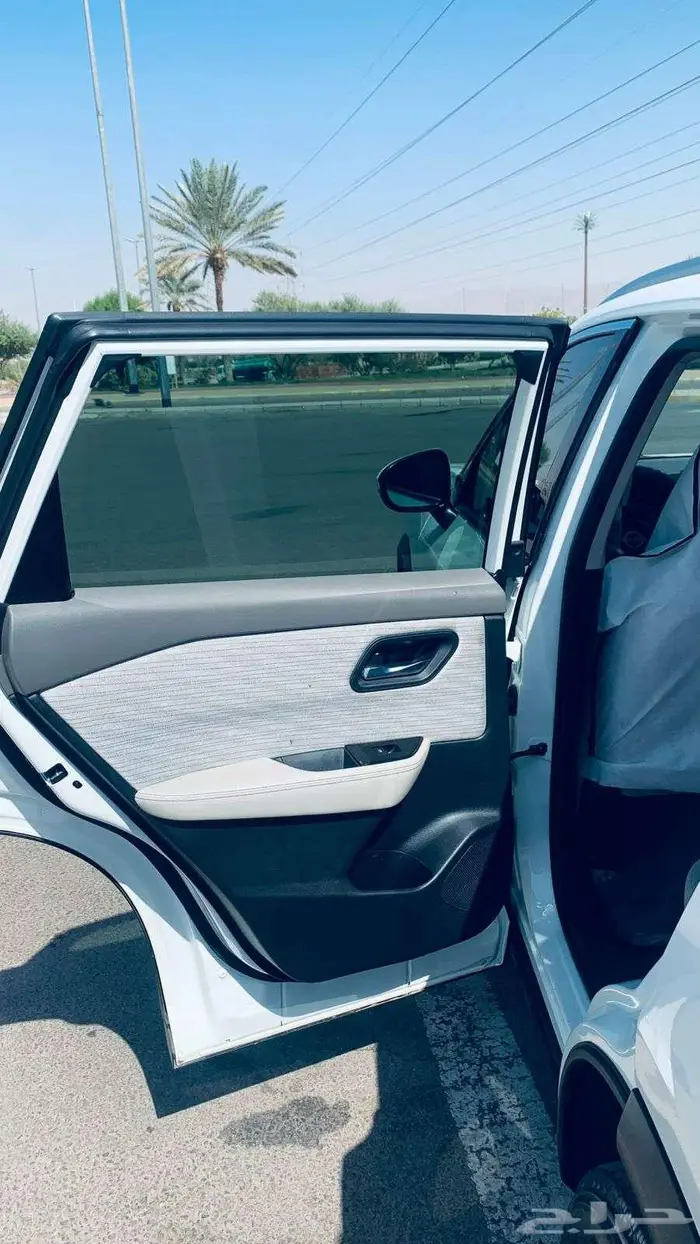 نيسان إكس تريل 2023   S 4WD 7 مقاعد للبيع 11