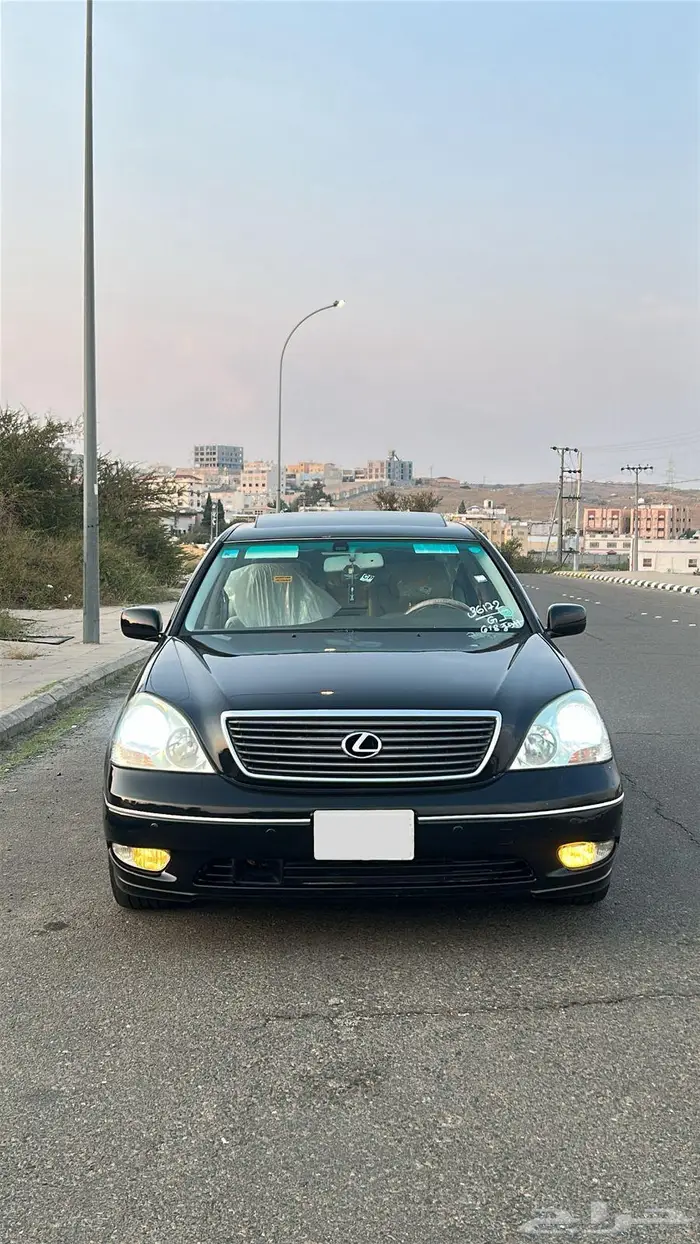 للبيع او البدل لكزس سعودي 430 فل الترا 3
