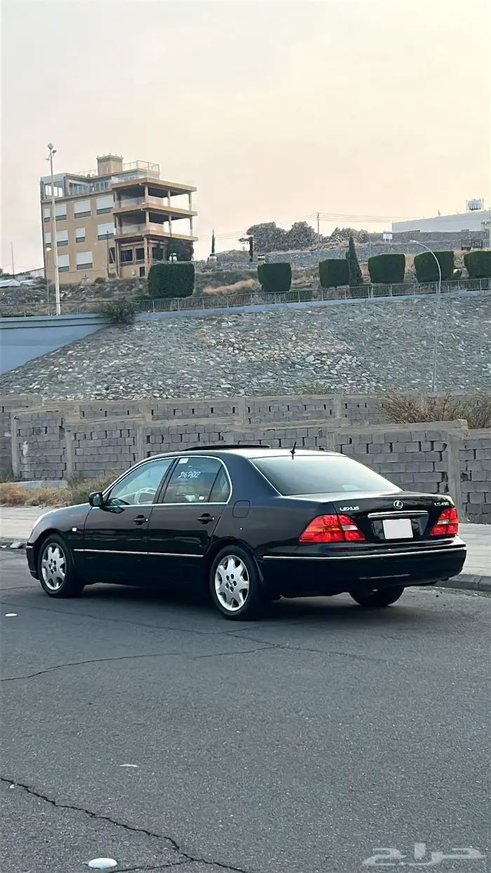 للبيع او البدل لكزس سعودي 430 فل الترا 5