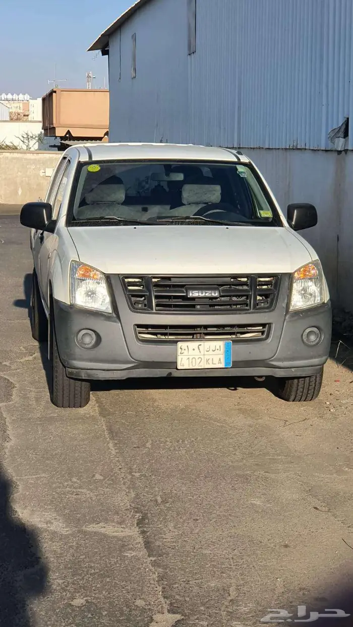 ايسوزو دماكس 2012 2