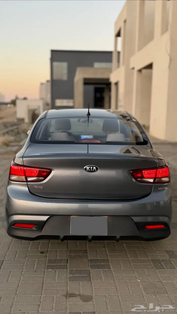 كيا ريو نظيف جدا 5