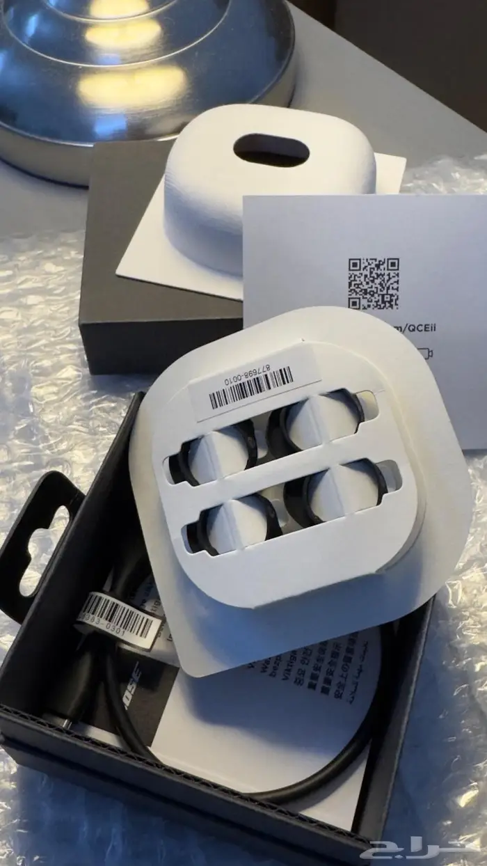 علبة أو بوكس سماعة بوز كوايت كمفورت 2 6