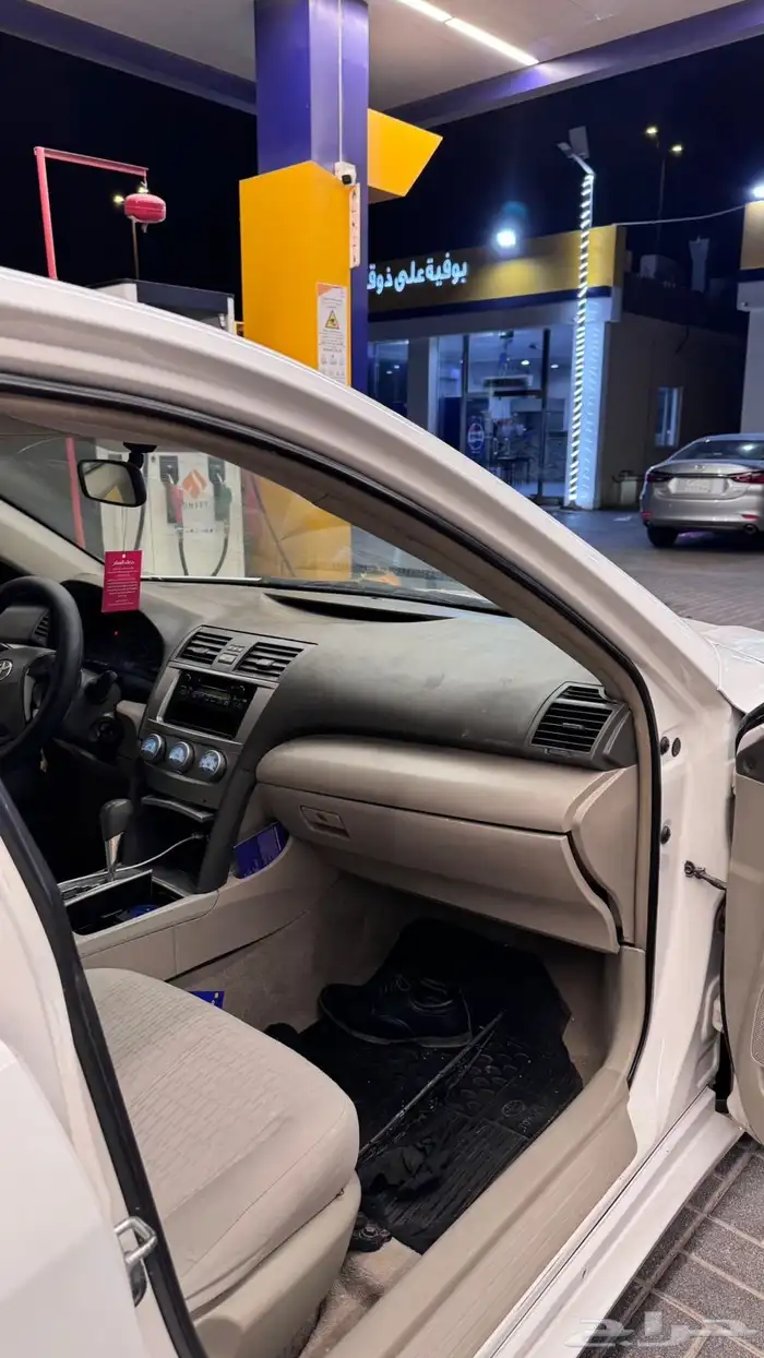 كامري تويوتا 2011 6