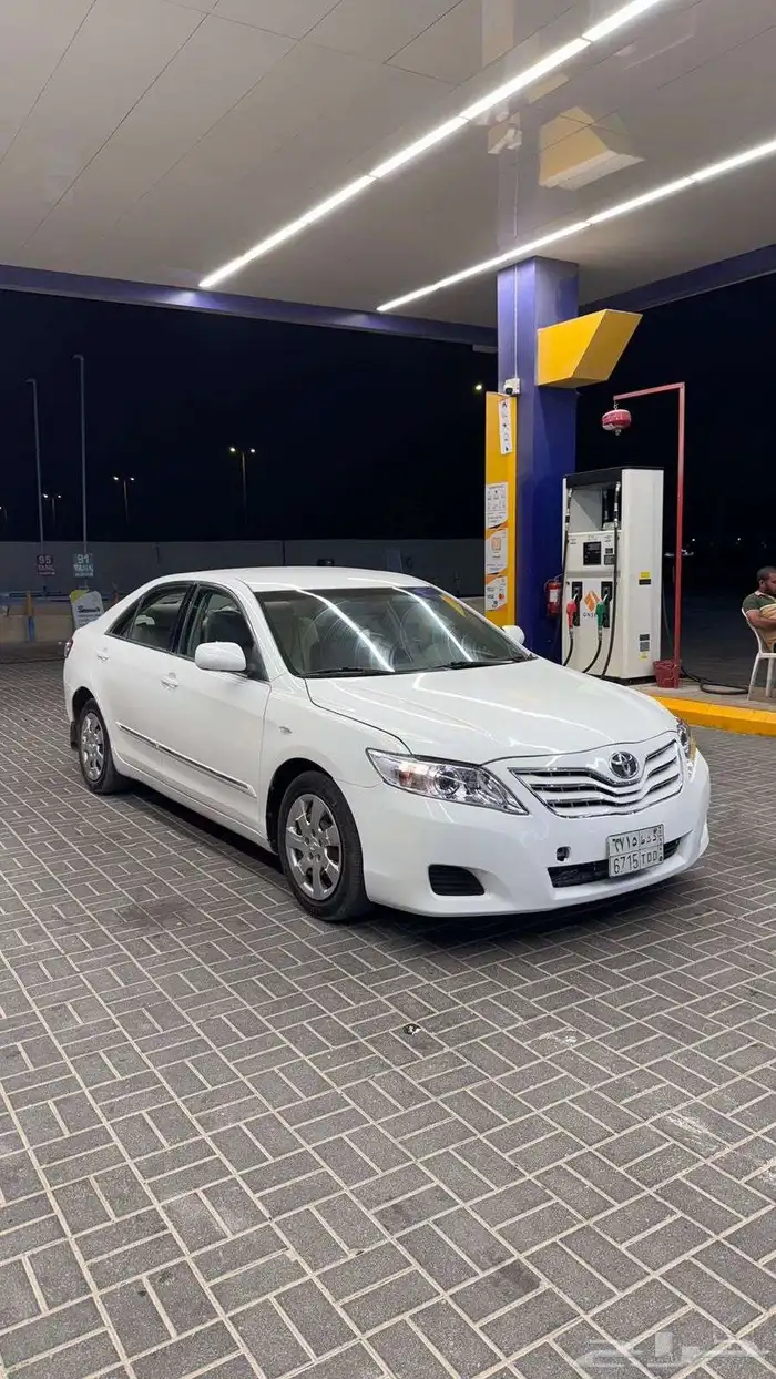 كامري تويوتا 2011 4