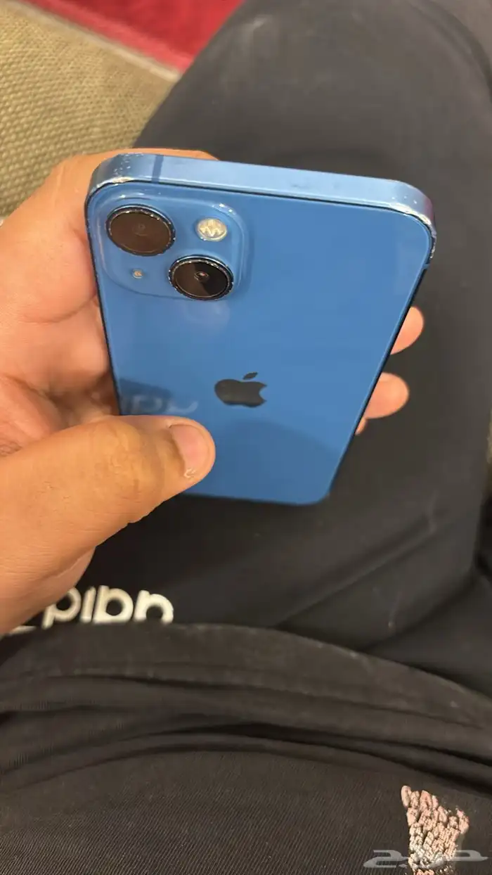 ايفون 13ازرق 1