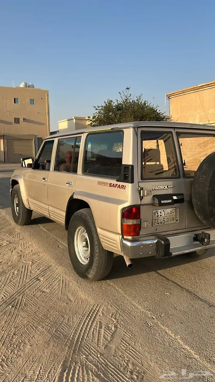 نيسان سوبر سفاري 92 1