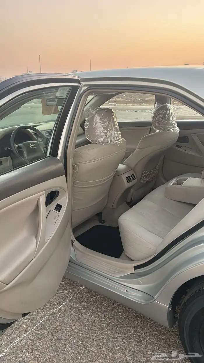 للبيع كامري 2008 GL 44