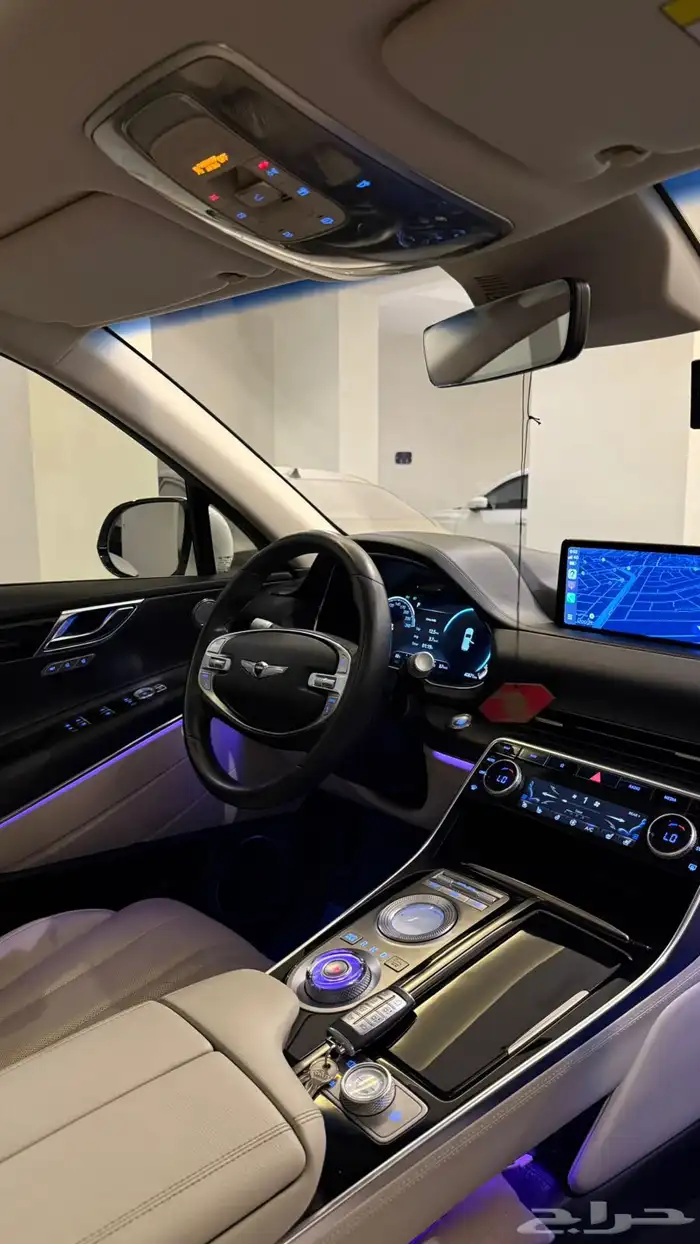 جنسس GV80 2020 ( بنزين) فل كامل بانوراما 16