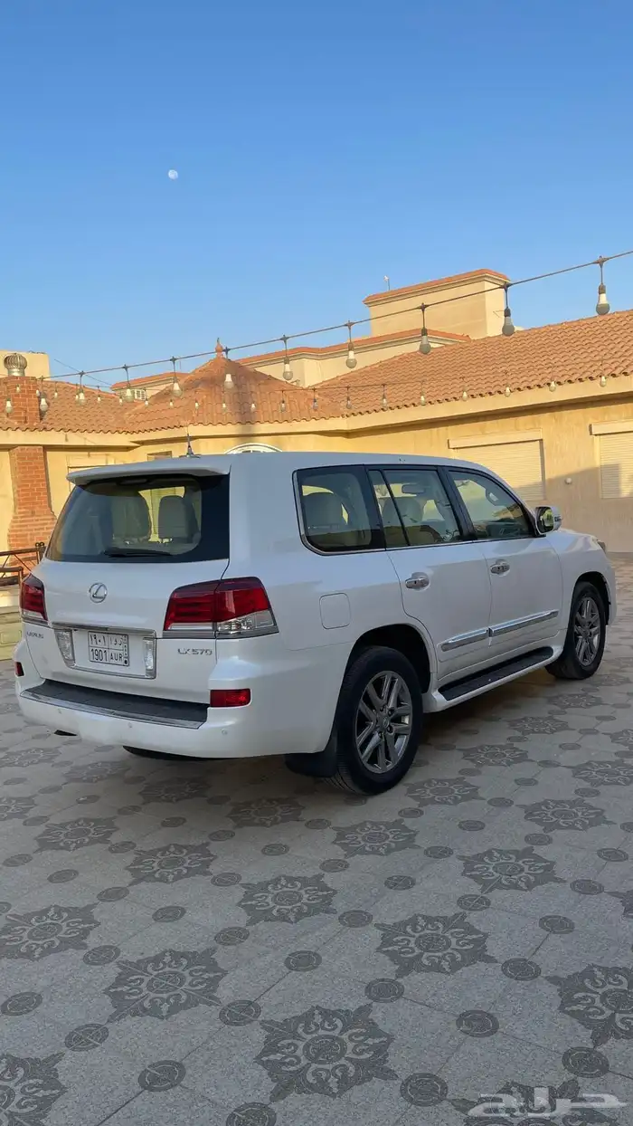 جيب لكزس 2012 0