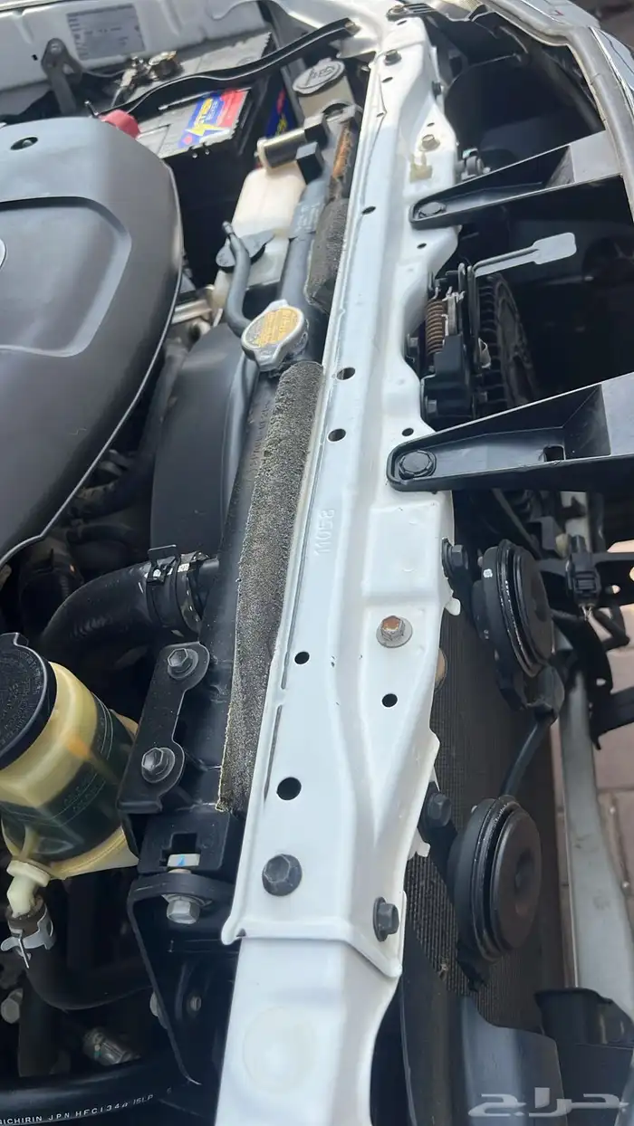 فورتشنر 2014 قير عادي VXسته سلندر 16