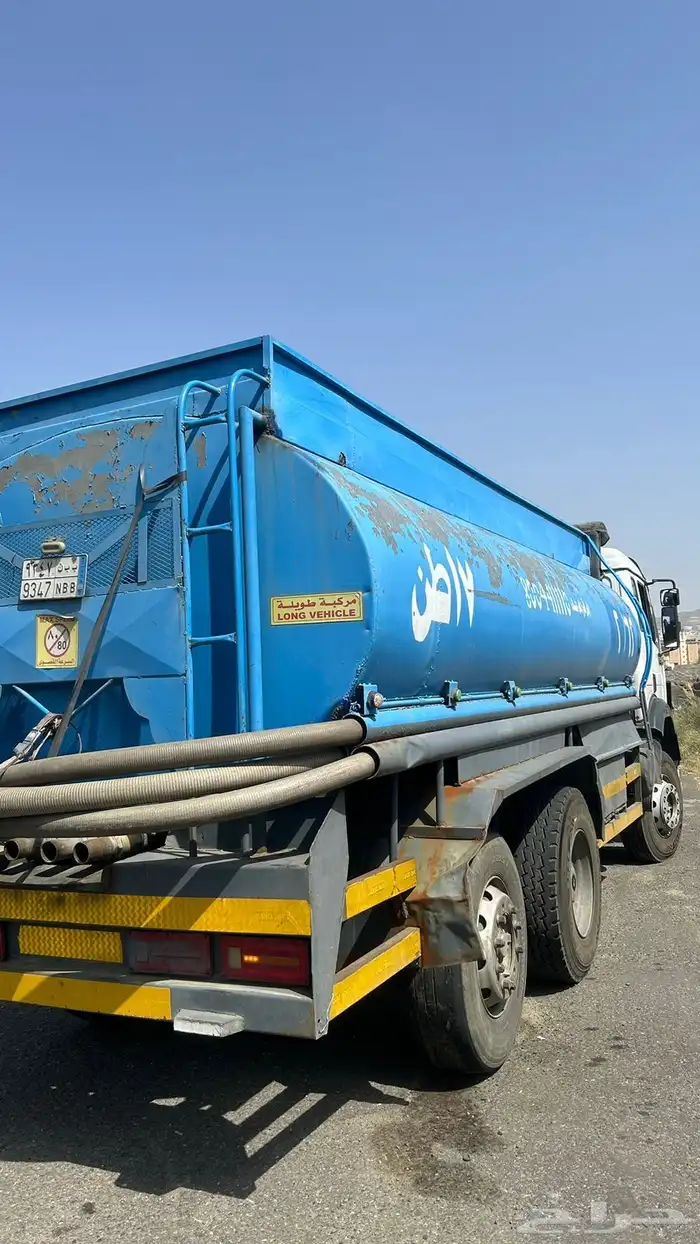 ثلاثة مسكسات مرسيدس البي سناقل نظيفه بسائقيها 4