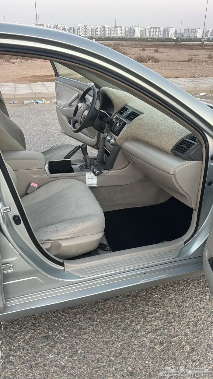 للبيع كامري 2008 GL 39