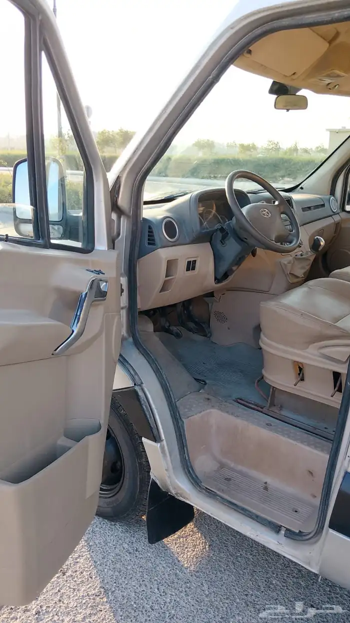 فود ترك للبيع 2012 ماشي 37الف فحص جديد 15