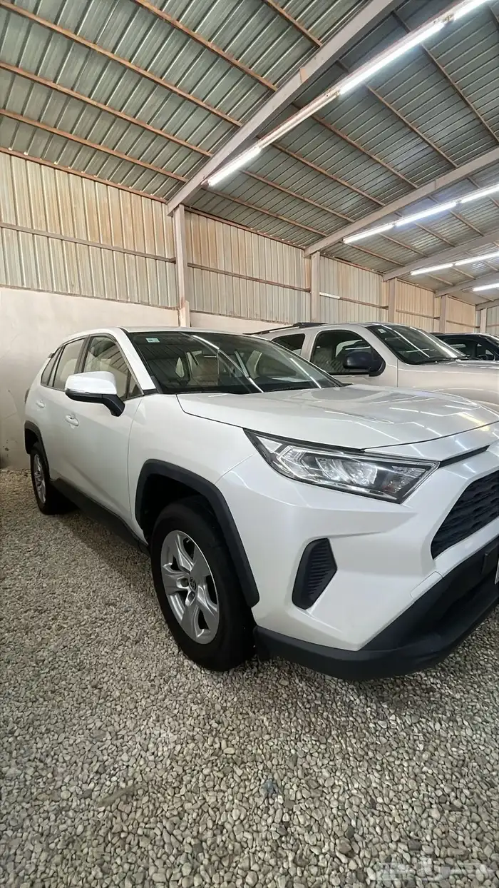 راف فور 2021 دبل عداد 53 الف 2