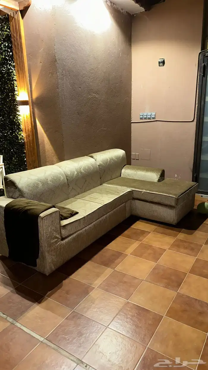 كنب للبيع ب 150 2