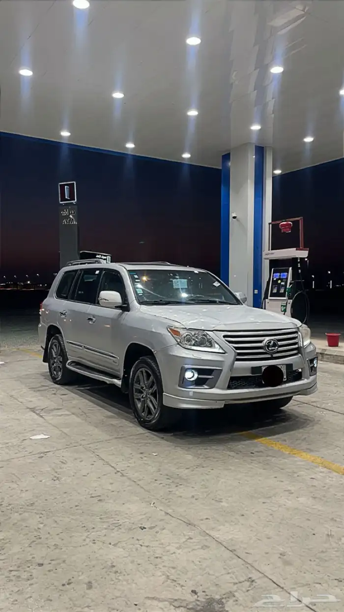 جيب لكزس 2015 1