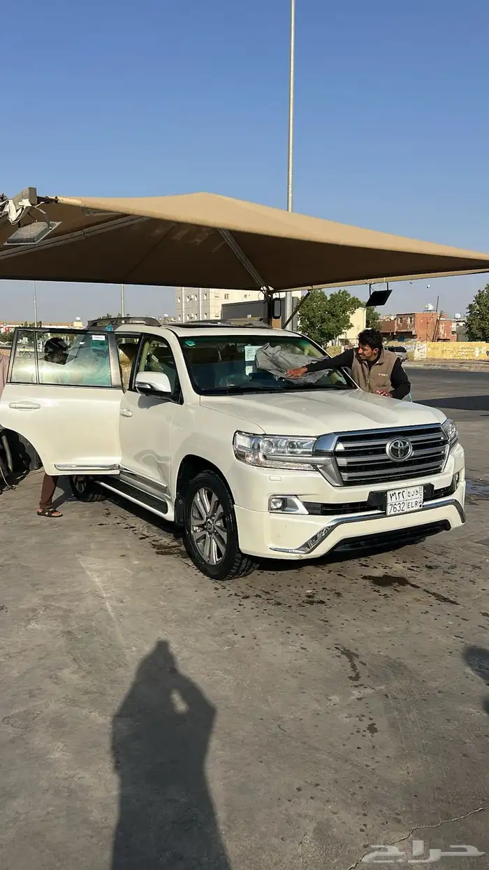 جيب تايوتا لندكورز 2016 بدي شرط 2